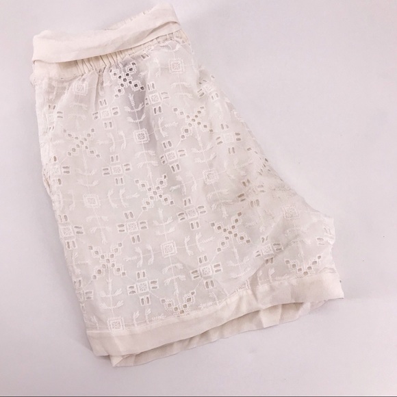 Massimo Dutti Off White Lace Shorts Sz 8 EUC - Picture 4 of 8